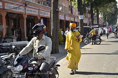 08 Ricksha-Sightseeing,_Jaipur_DSC5225_b_H600